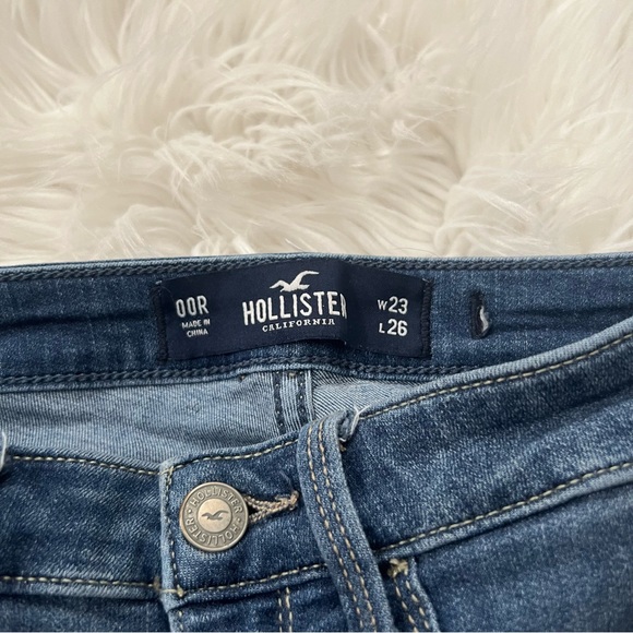 HOLLISTER - jeans - Picture 2 of 4